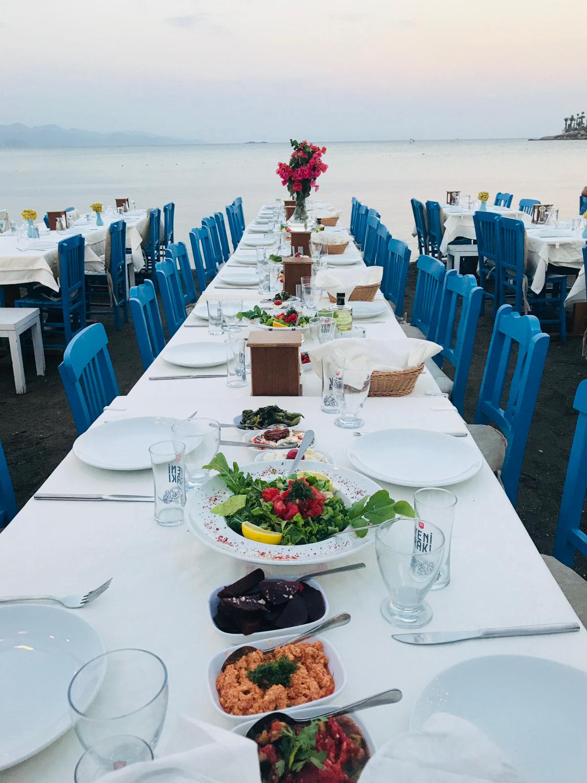 Ada Balik Datca - Ege mezeleri ve deniz manzarasi